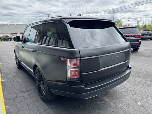 Used 2020 Land Rover Range Rover P525 HSE Sport Utility 4D AWD/4WD image 3