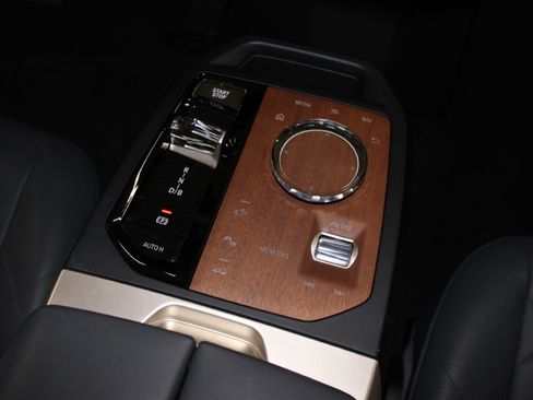 Used 2024 BMW iX M60 image 22