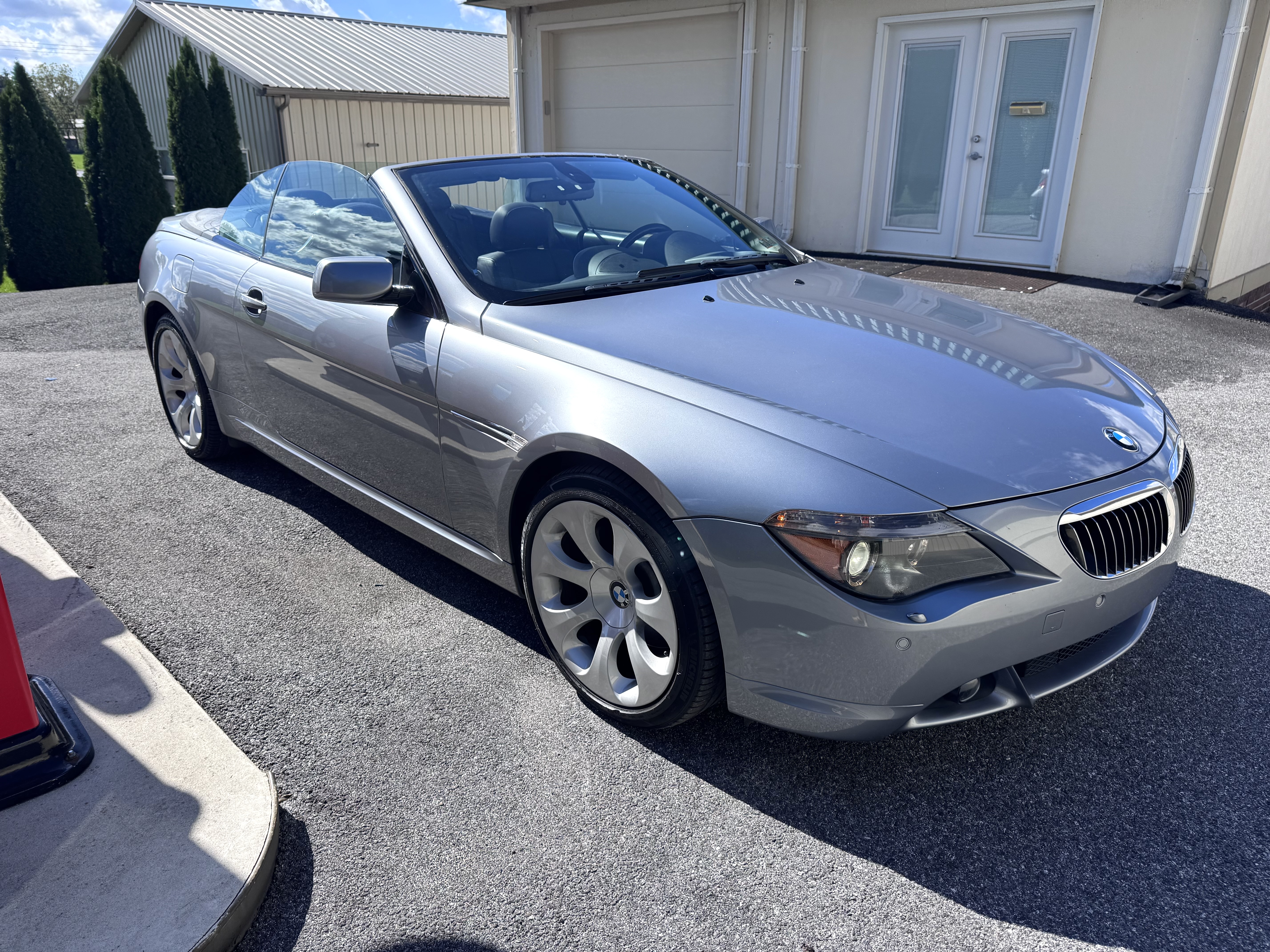 Used 2006 BMW 650i Convertible RWD image 4