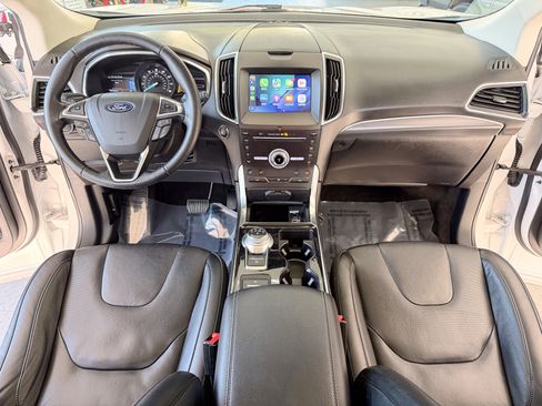 Used 2019 Ford Edge AWD Titanium image 8