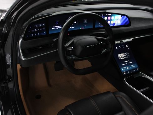 Used 2023 Lucid Air Grand Touring image 19