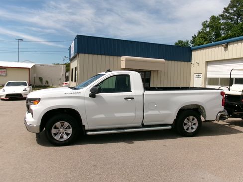Used 2025 Chevrolet Silverado 1500 2WD Regular Cab W/T image 5