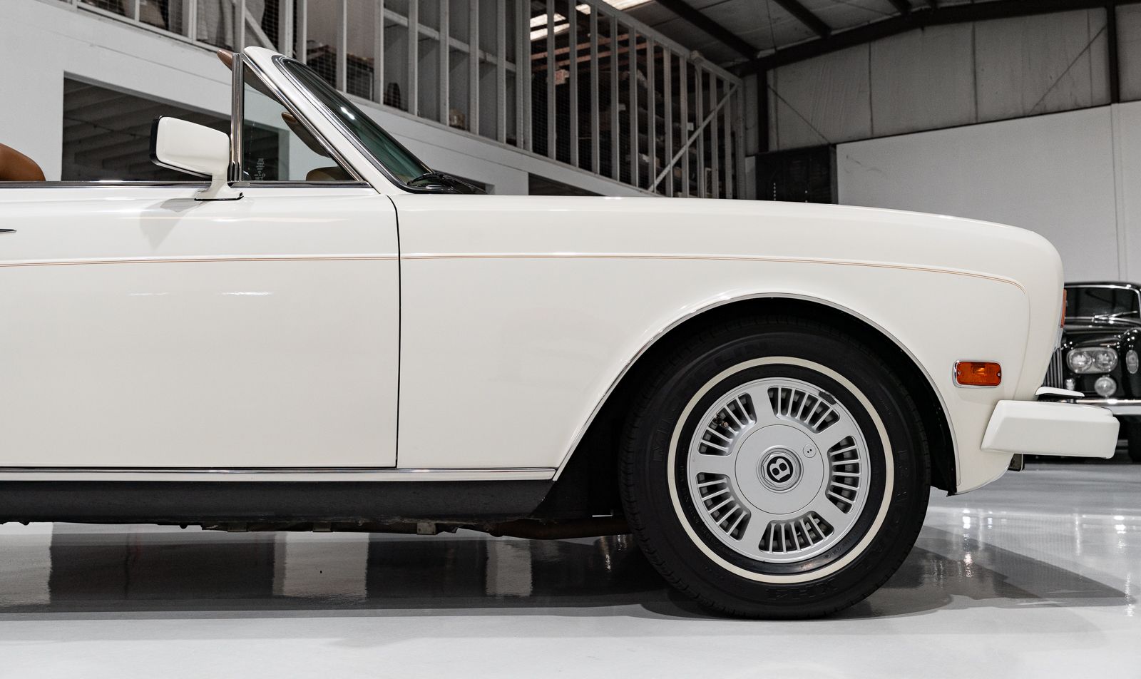 Used 1989 Bentley Continental RWD image 17