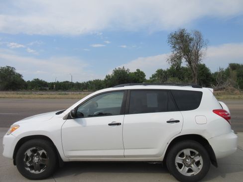 Used 2011 Toyota RAV4 Sport image 1