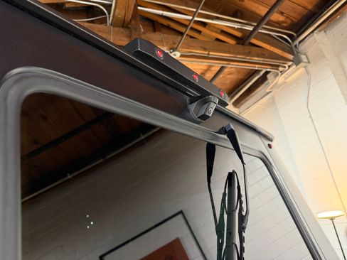 Used 2018 Mercedes-Benz G 550 Squared image 23