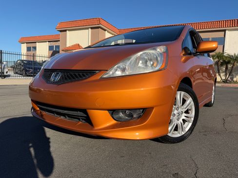 Used 2011 Honda Fit Sport image 6