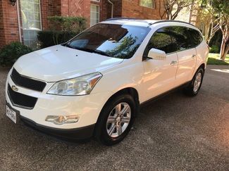 Used 2012 Chevrolet Traverse LT image 1