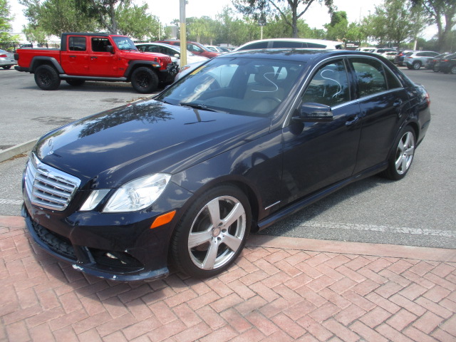 Used 2011 Mercedes-Benz E 350 image 2