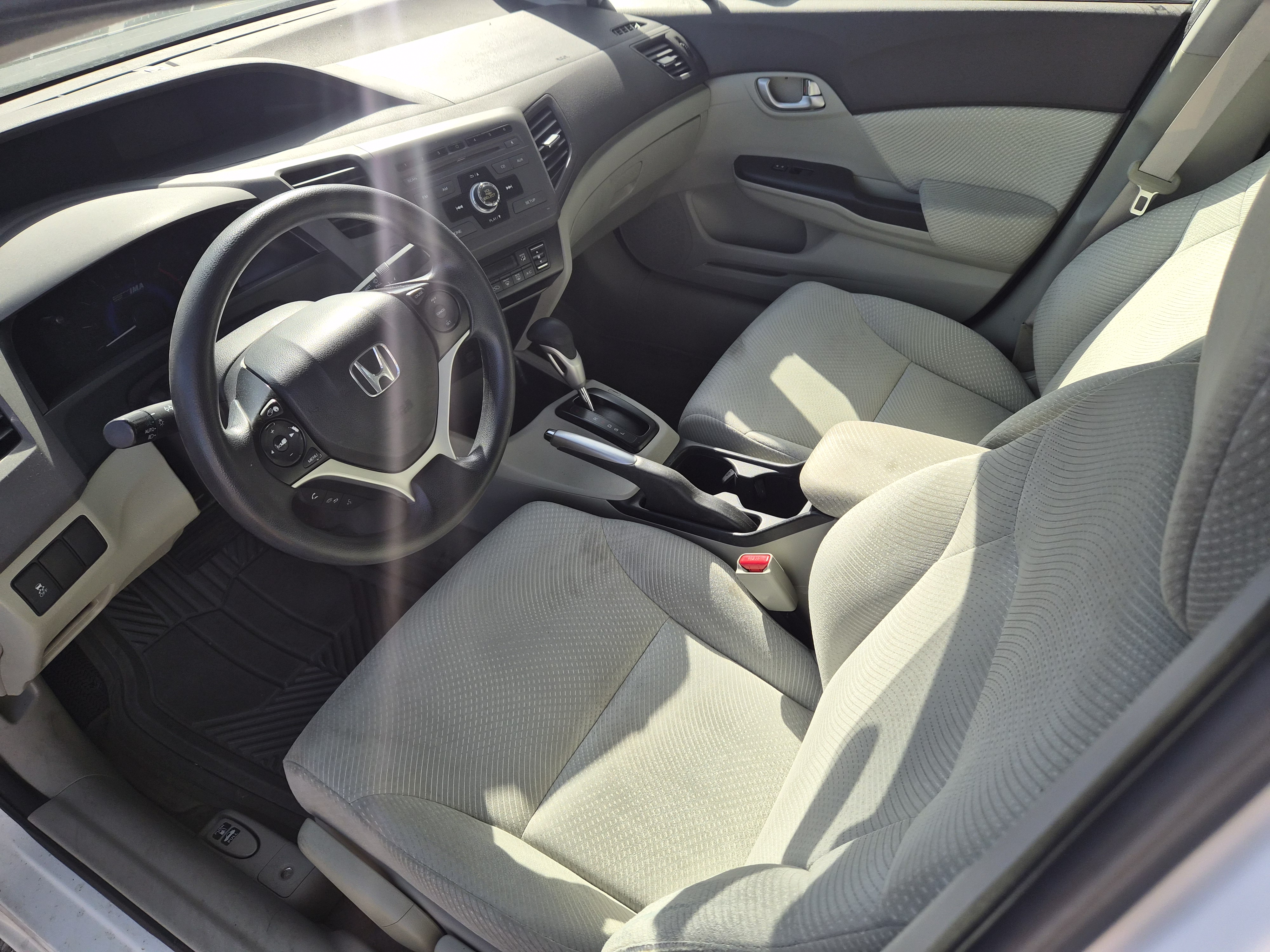 Used 2012 Honda Civic Hybrid Sedan image 5