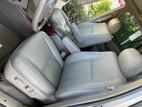 Used 2007 Toyota Sequoia Limited image 14