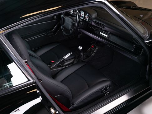 Used 1996 Porsche 911 Turbo image 64