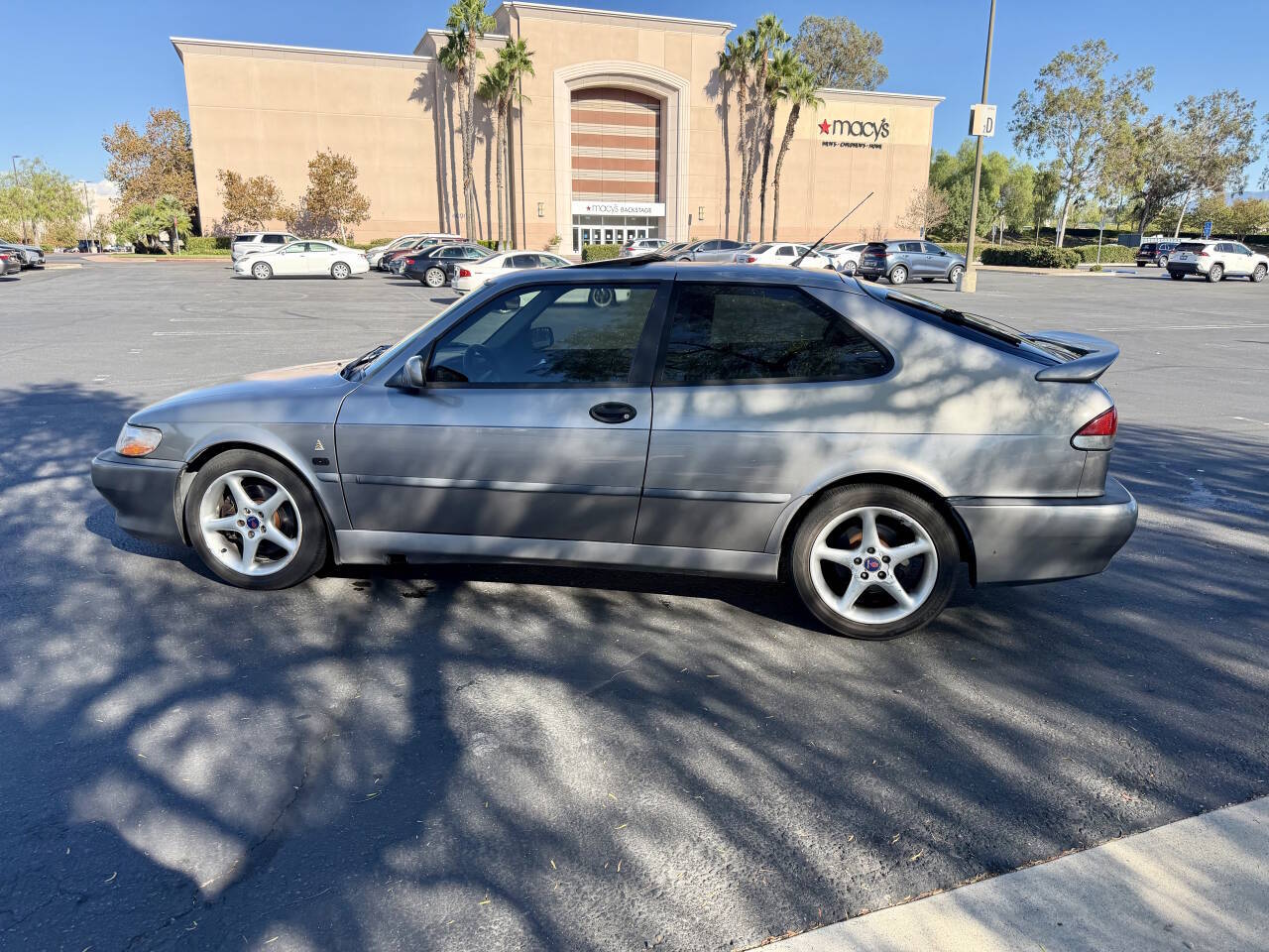 Used 2001 Saab 9-3 Viggen Hatchback FWD image 2