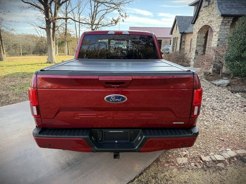 Used 2019 Ford F150 Lariat image 4