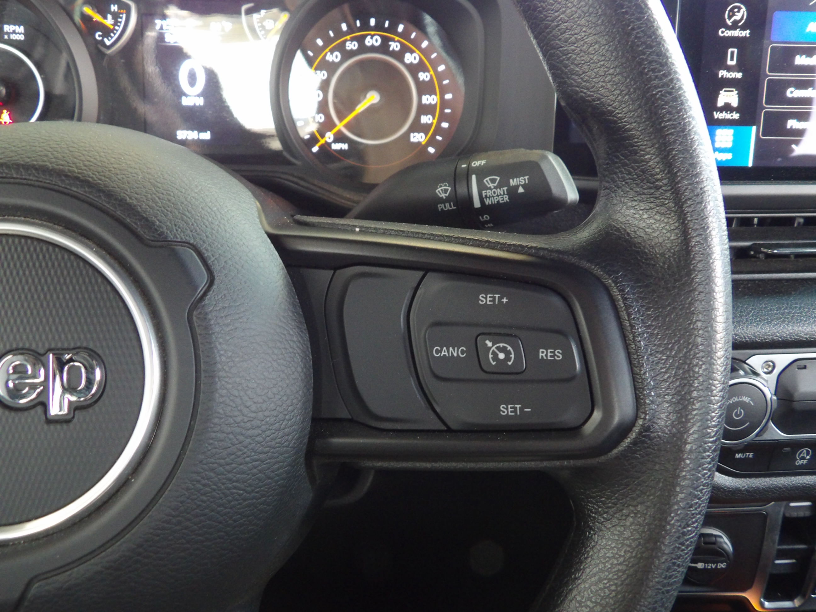 Used 2026 Jeep Wrangler 4WD Unlimited Sport image 29