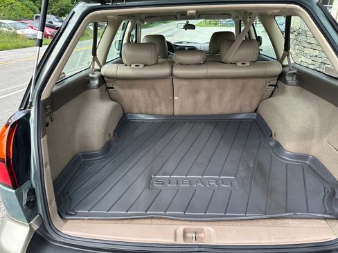 Used 2004 Subaru Outback Wagon AWD/4WD image 17