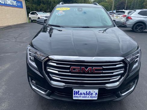 Used 2024 GMC Terrain SLT image 4