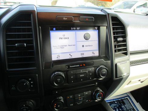 Used 2017 Ford F150 STX image 42