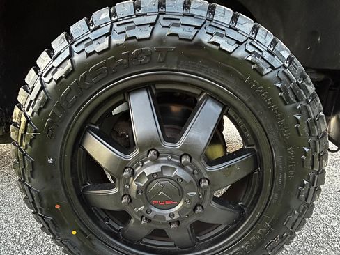 Used 2017 Ford F350 4x4 Crew Cab DRW Super Duty image 22