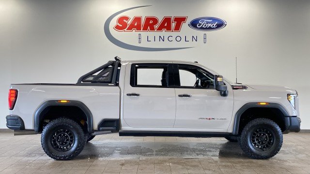 Used 2026 GMC Sierra 2500 AT4X AWD/4WD image 1