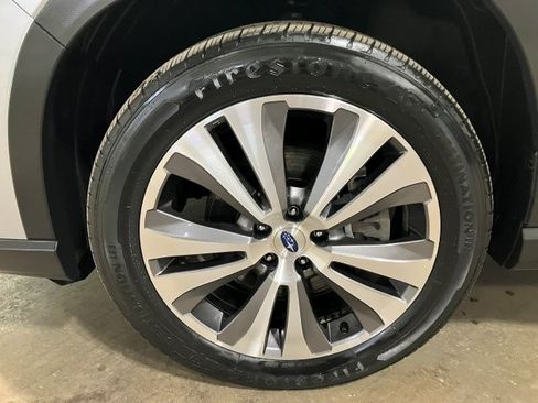 Used 2021 Subaru Ascent Premium image 6