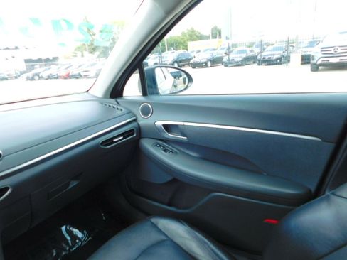 Used 2021 Hyundai Sonata SE image 21