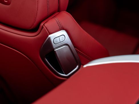 Used 2025 Bentley Continental GTC Speed image 26