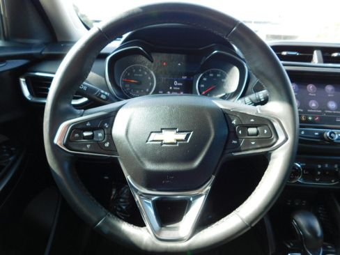 Used 2023 Chevrolet TrailBlazer LT image 16