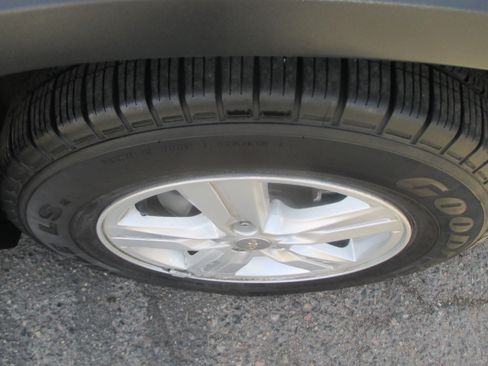 Used 2020 Chevrolet Trax LT image 19