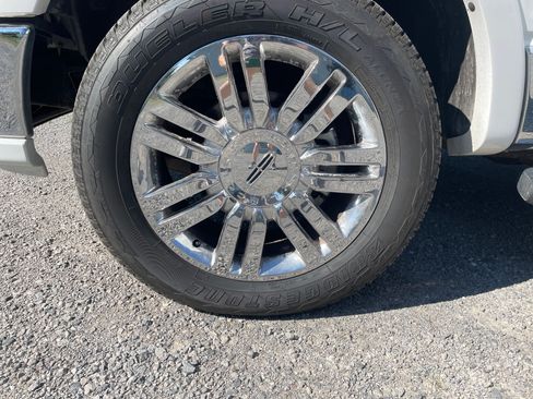 Used 2007 Lincoln Mark LT 4x4 image 15