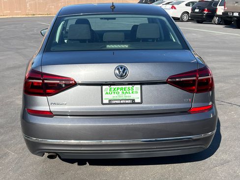 Used 2017 Volkswagen Passat 1.8T S image 12