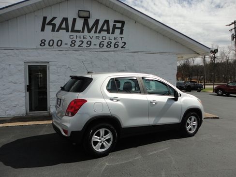 Used 2020 Chevrolet Trax LS image 5