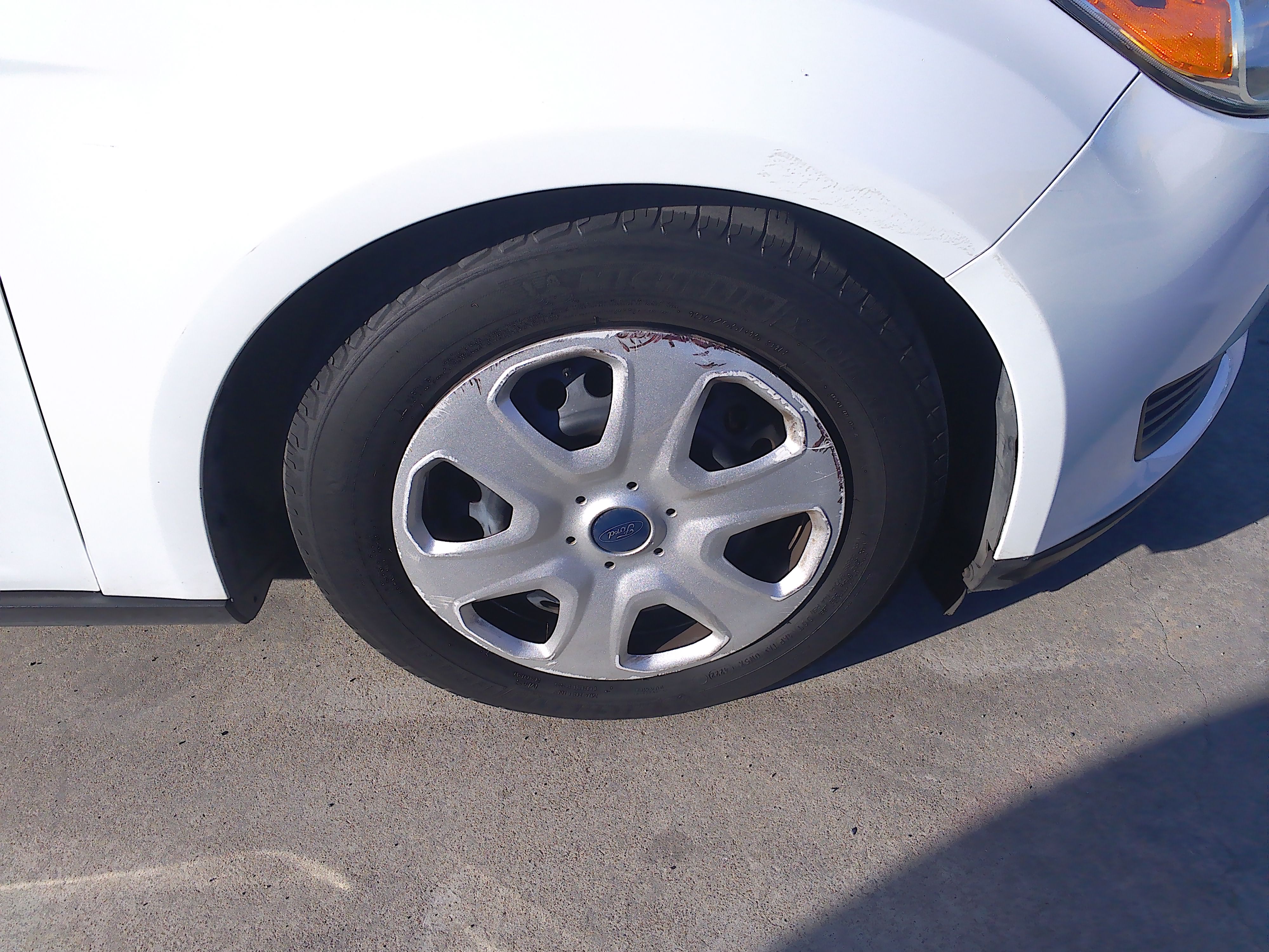 Used 2015 Ford Focus S Sedan FWD image 35