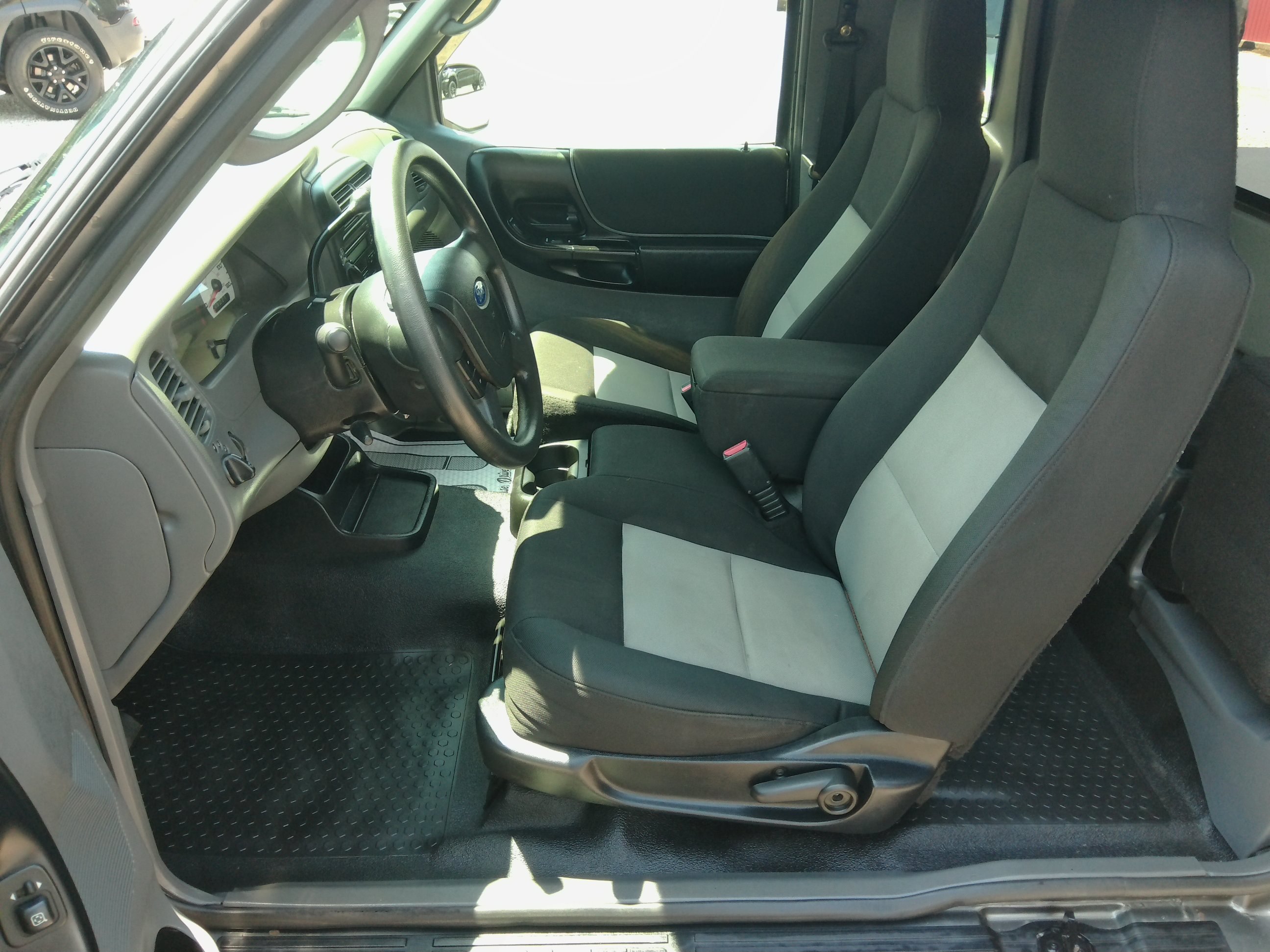 Used 2004 Ford Ranger 4x4 SuperCab Edge image 25