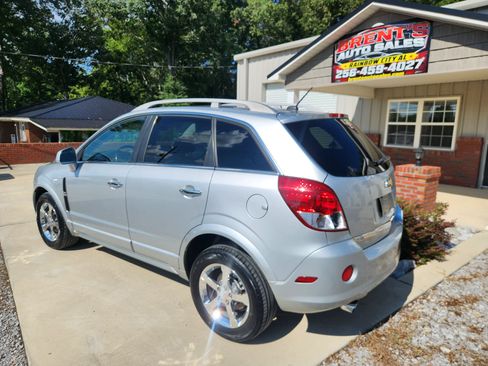 Used 2012 Chevrolet Captiva Sport FWD LT w/ 1LT image 8