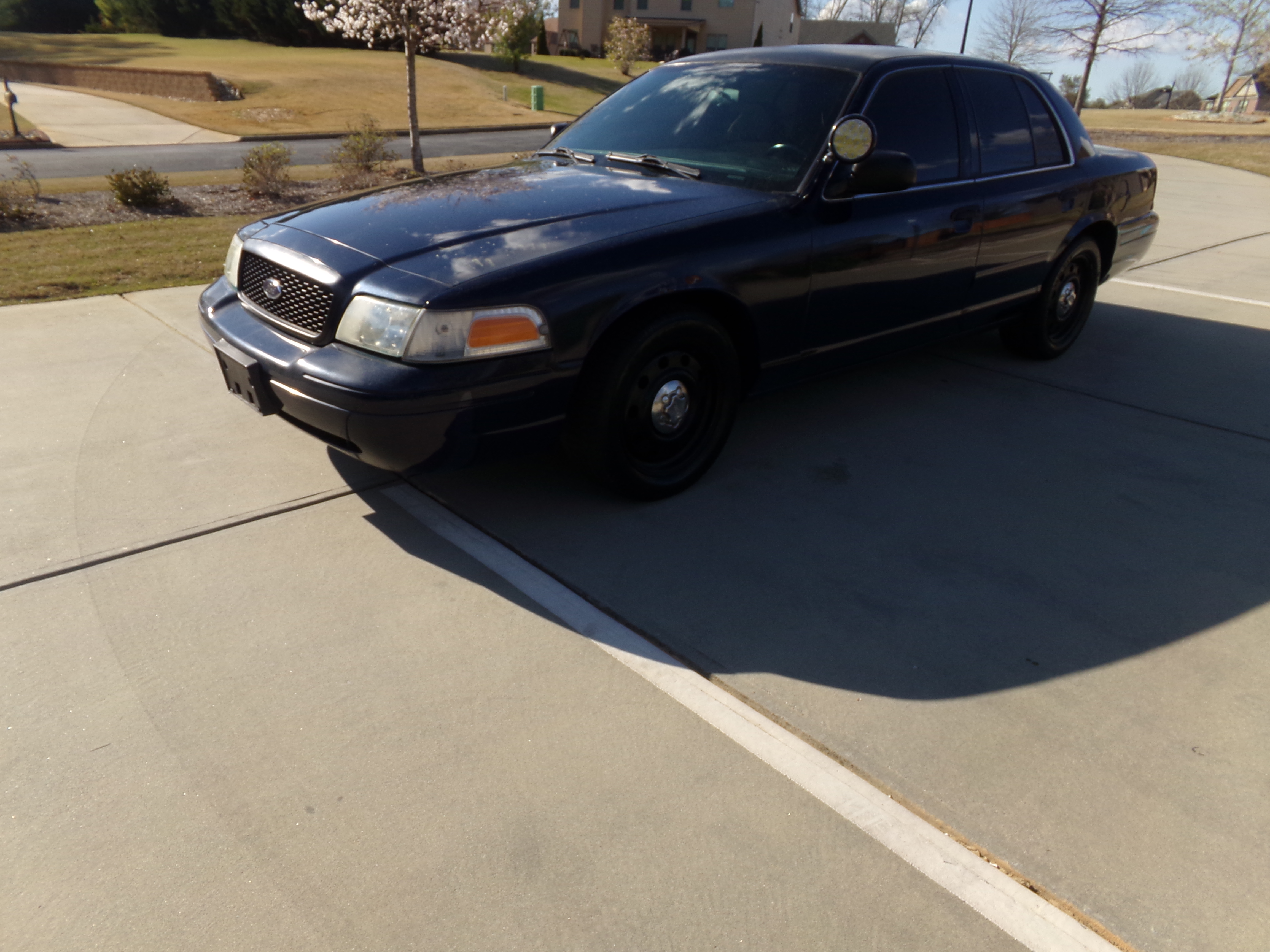Used 2007 Ford Crown Victoria Police Interceptor RWD image 1