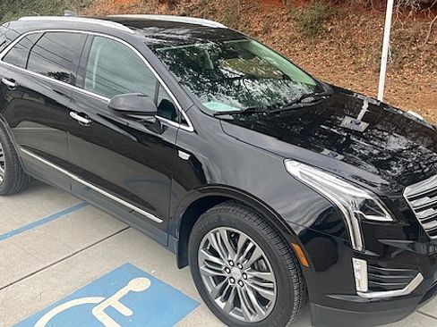 Used 2017 Cadillac XT5 Premium Luxury image 8