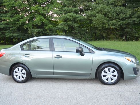 Used 2014 Subaru Impreza 2.0i Sedan AWD/4WD image 6