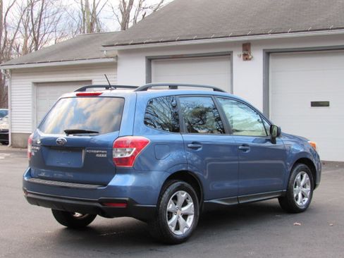 Used 2015 Subaru Forester 2.5i Premium image 11