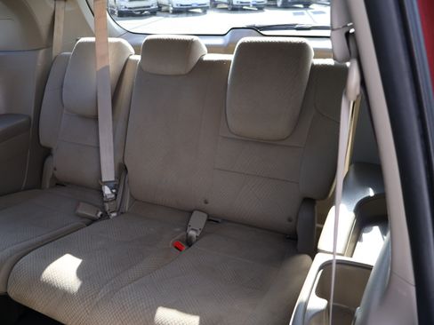 Used 2016 Honda Odyssey EX image 13
