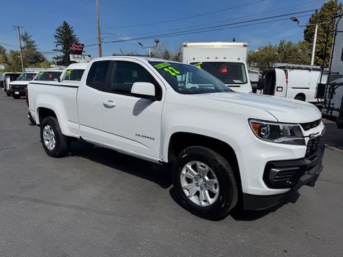 Used 2022 Chevrolet Colorado LT image 1