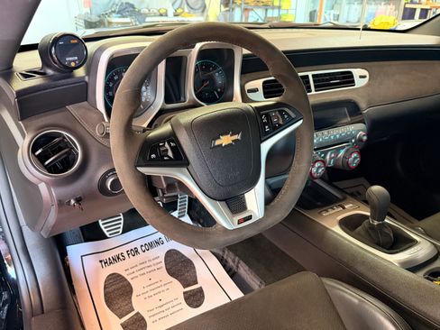 Used 2015 Chevrolet Camaro Z/28 image 16