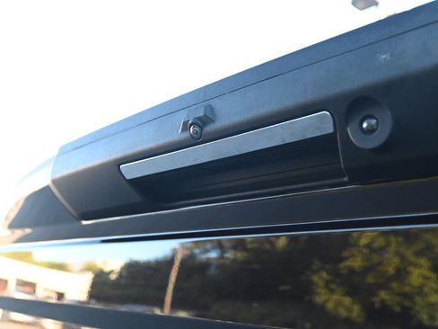 Used 2018 Ford F350 Lariat image 17