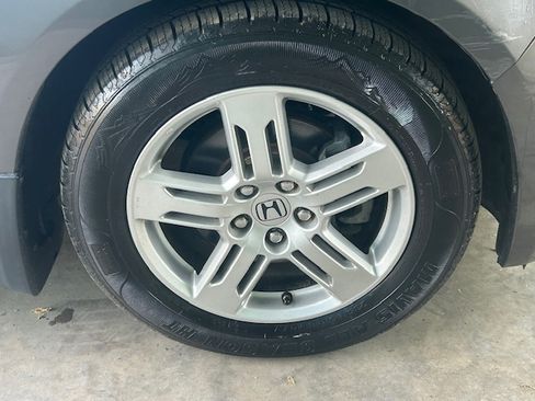 Used 2013 Honda Odyssey Touring Elite image 39