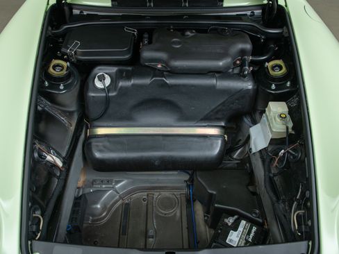Used 1998 Porsche 911 Coupe RWD image 33