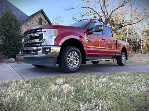 Used 2020 Ford F250 XLT image 10