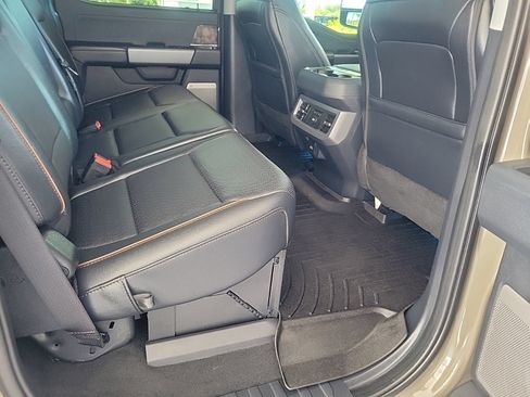 Used 2026 Ford F250 Lariat AWD/4WD image 18