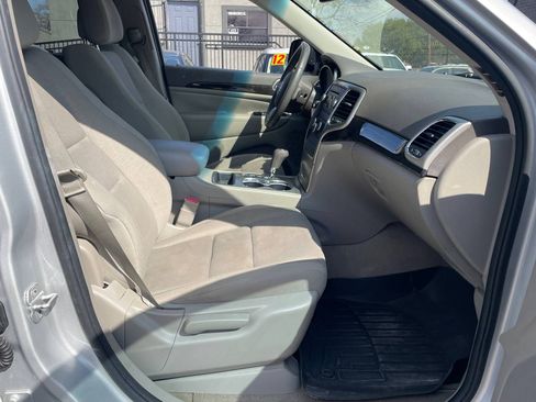 Used 2013 Jeep Grand Cherokee Laredo image 13