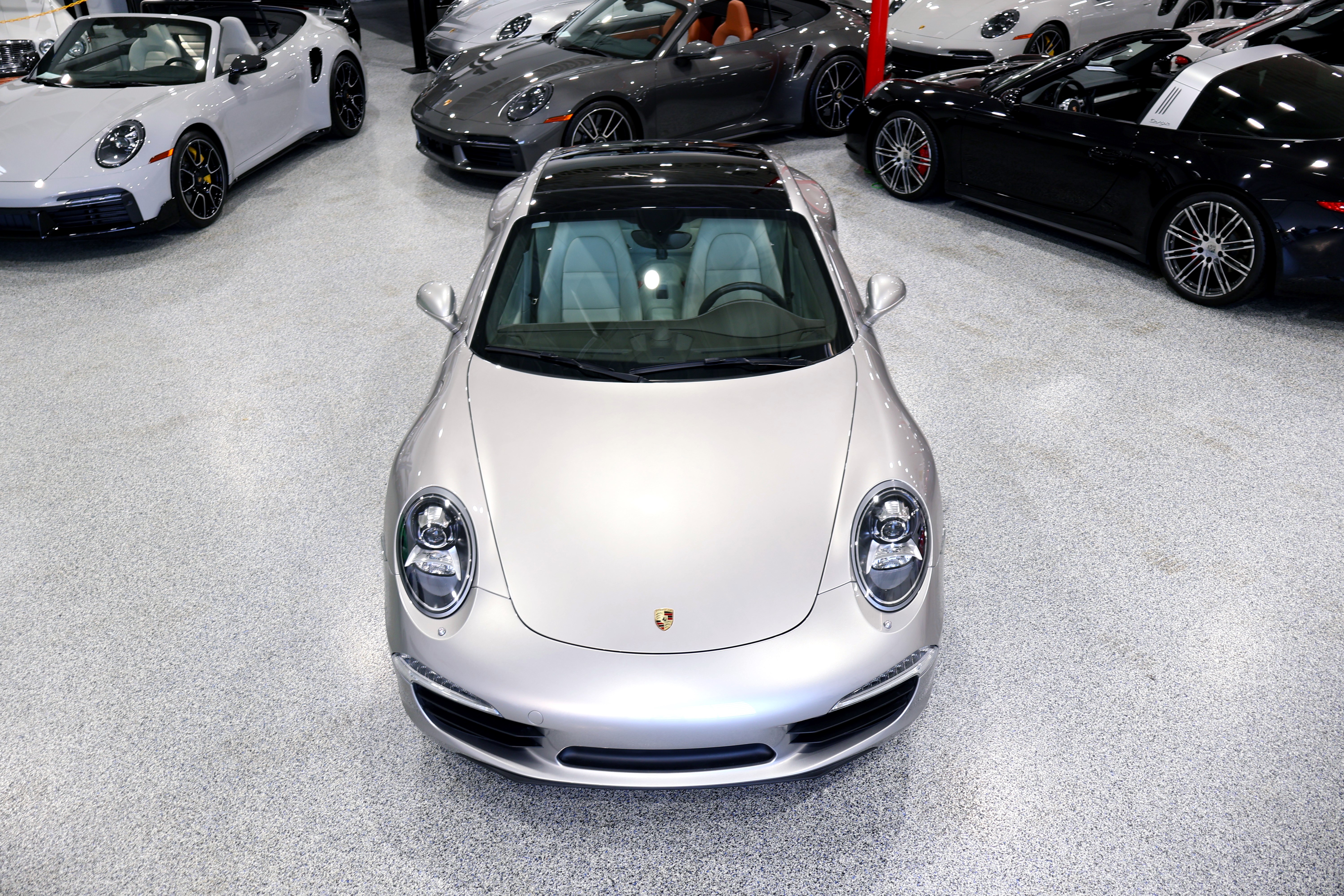 Used 2013 Porsche 911 Carrera RWD image 14