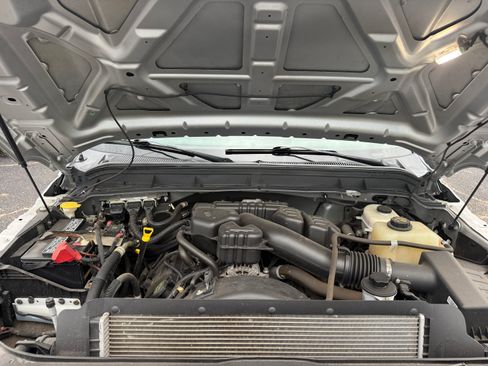 Used 2015 Ford F350 2WD Regular Cab DRW Super Duty image 18