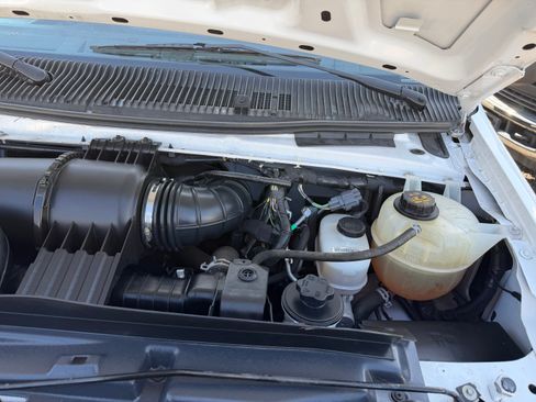 Used 2019 Ford E-350 and Econoline 350 image 24